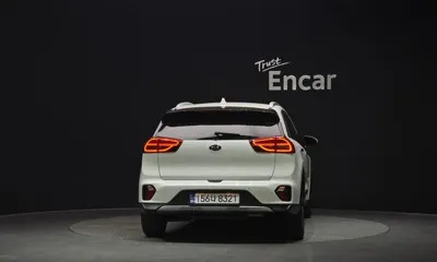 Kia Niro 2021, 57823 км, за 99990000 KRW - фото 4
