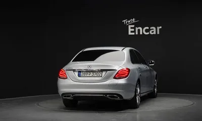 Mercedes-Benz C-Class 2018, 106934 км, за 15500000 KRW