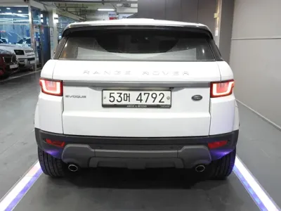 Land Rover Range Rover Evoque 2017, 90018 км, за 10900000 KRW