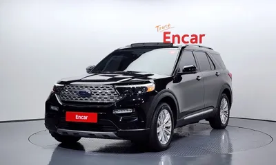 Ford Explorer · 2021 год