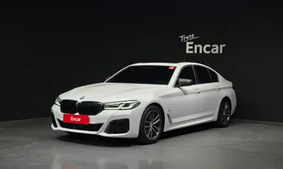BMW 5-Series · 2023 год
