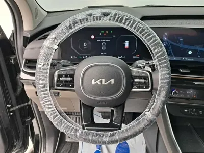 Kia Canival 2024, 54004 км, за 37800000 KRW - фото 7