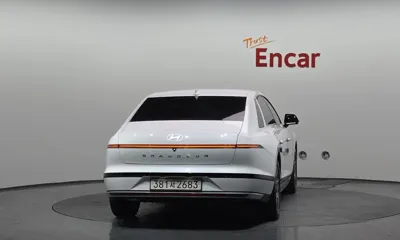 Hyundai Grandeur 2026, 2661 км, за 42500000 KRW