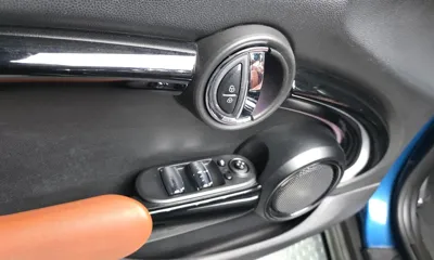 MINI Cooper Convertible 2022, 130434 км, за 19300000 KRW - фото 29