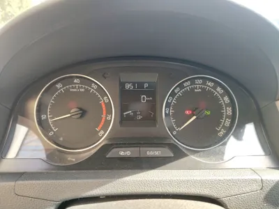 Skoda Rapid Spaceback 2014, 165800 км, за 31339.98 CNY - фото 8