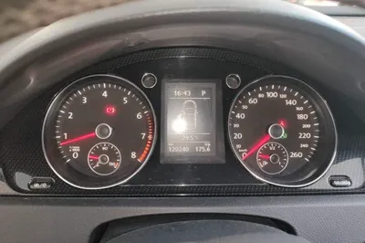Volkswagen Magotan 2015, 120200 км, за 50821.62 CNY - фото 15