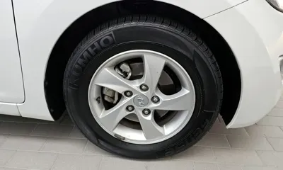 Hyundai Avante 2012, 35791 км, за 6300000 KRW - фото 5