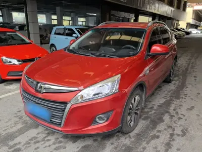 Luxgen U6 2017, 90000 км, за 17900 CNY