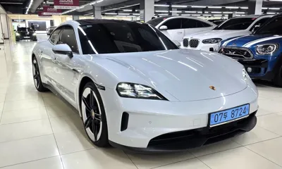 Porsche Taycan 2025, 16410 км, за 124990000 KRW