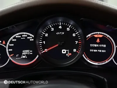 Porsche Panamera 2022, 62875 км, за 121000000 KRW - фото 8