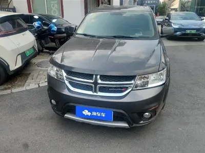 Dodge Journey 2014, 98900 км, за 20000 CNY