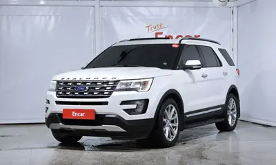 Ford Explorer · 2016 год