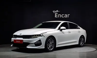 Kia K5 · 2020 год