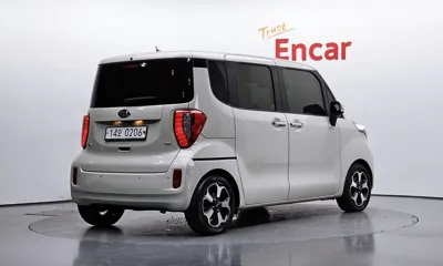 Kia Ray 2016, 137576 км, за 7900000 KRW