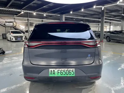 BYD Tang New Energy 2019, 123000 км, за 57800 CNY - фото 16