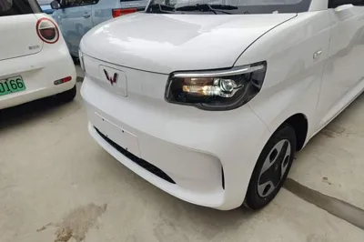 Wuling Zhiguang New Energy 2025, 100 км, за 62031.47 CNY - фото 8