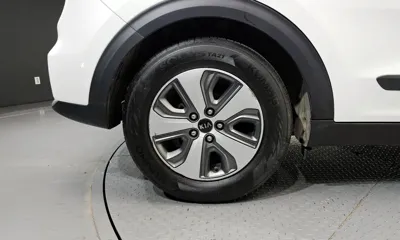 Kia Niro 2017, 255773 км, за 6300000 KRW - фото 5