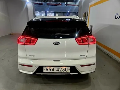 Kia Niro 2018, 103850 км, за 12800000 KRW - фото 5