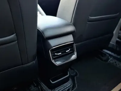 Roewe RX5 2024, 7000 км, за 59800 CNY - фото 16