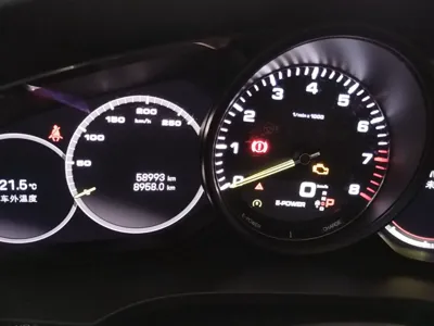 Porsche Cayenne E-Hybrid 2021, 59000 км, за 485483.77 CNY - фото 15