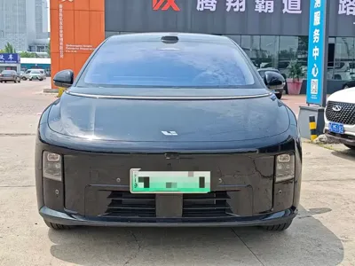 Li Auto 理想i8 2026, 21000 км, за 295800 CNY