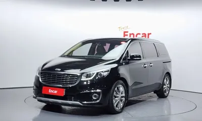 Kia Canival 2018, 151385 км, за 10000000 KRW - фото 1