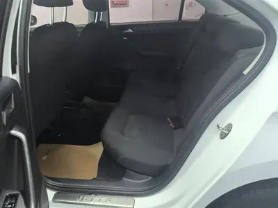 Volkswagen Jetta 2018, 46300 км, за 26800 CNY - фото 11