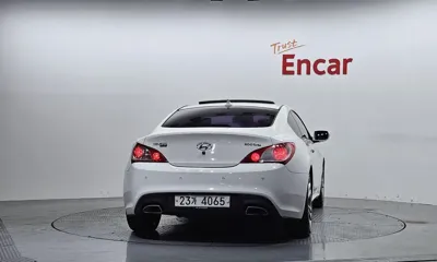 Hyundai Genesis 2011, 123160 км, за 3500000 KRW - фото 4