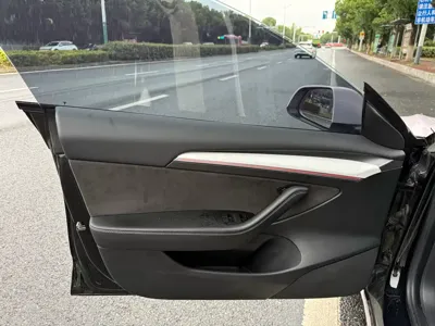 Tesla Model 3 2022, 75000 км, за 126800 CNY - фото 9