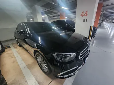 Mercedes-Benz E-Class 2022, 42000 км, за 8980000 KRW