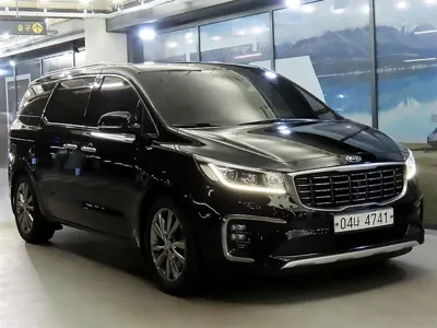 Kia Canival · 2019 год