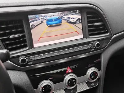 Hyundai Elantra 2019, 70000 км, за 39800 CNY - фото 12