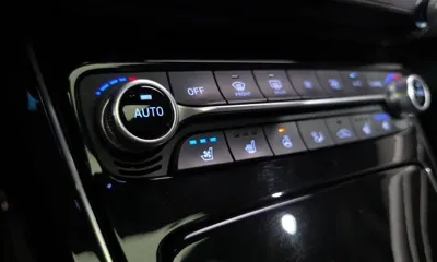 Hyundai Grandeur 2018, 101930 км, за 19900000 KRW - фото 36