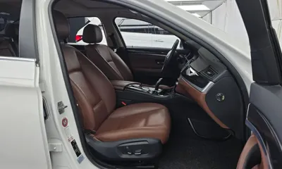 BMW 5-Series 2014, 121650 км, за 8990000 KRW - фото 11