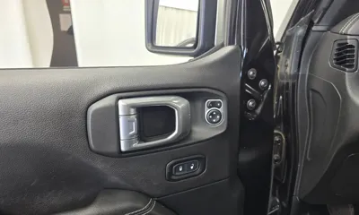 Jeep Wrangler 2021, 40740 км, за 40800000 KRW - фото 29