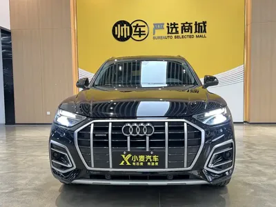 Audi Q5L 2022, 63000 км, за 183000 CNY