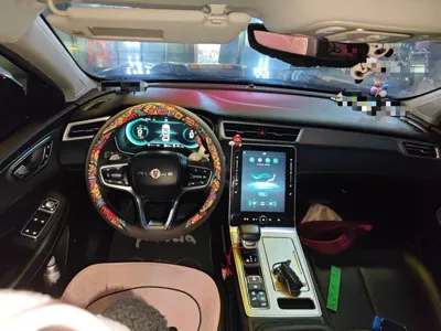 Roewe RX5 New Energy 2020, 32500 км, за 54635.28 CNY - фото 10