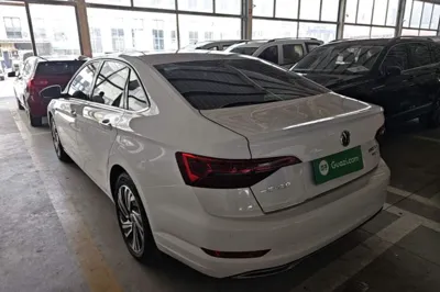 Volkswagen Sagitar 2020, 53000 км, за 79447.87 CNY