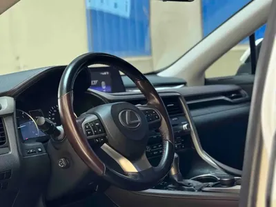 Lexus RX 2016, 105000 км, за 128000 CNY - фото 7