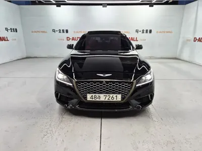 Hyundai Genesis 2015, 128000 км, за 12900000 KRW