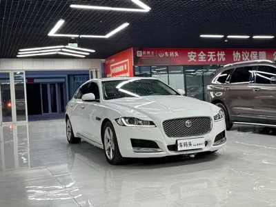 Jaguar XFL 2018, 151000 км, за 68800 CNY