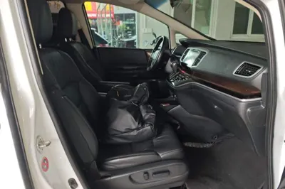 Honda Odyssey 2017, 95100 км, за 115778.15 CNY - фото 19