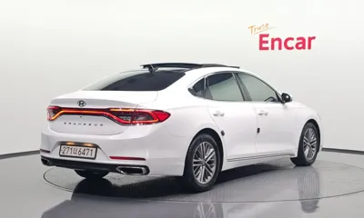 Hyundai Grandeur 2018, 137447 км, за 13500000 KRW