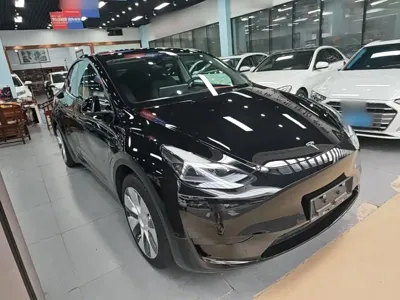 Tesla Model Y 2023, 73800 км, за 163100 CNY