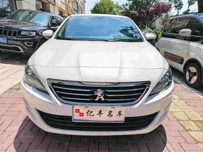 Peugeot 408 2017, 30000 км, за 35000 CNY