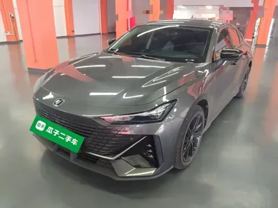 Changan UNI-V iDD · 2023 год