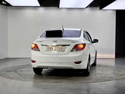 Hyundai Accent 2012, 217190 км, за 2390000 KRW