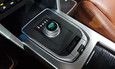 Land Rover Discovery Sport 2016, 124724 км, за 9500000 KRW - фото 9