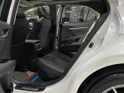 Toyota Camry 2022, 25000 км, за 123800 CNY - фото 6