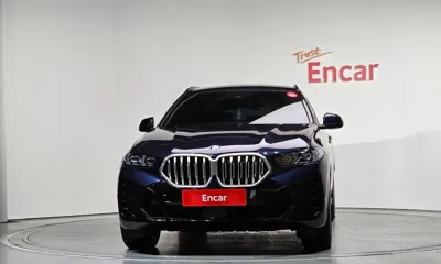 BMW X6 2025, 40724 км, за 102000000 KRW